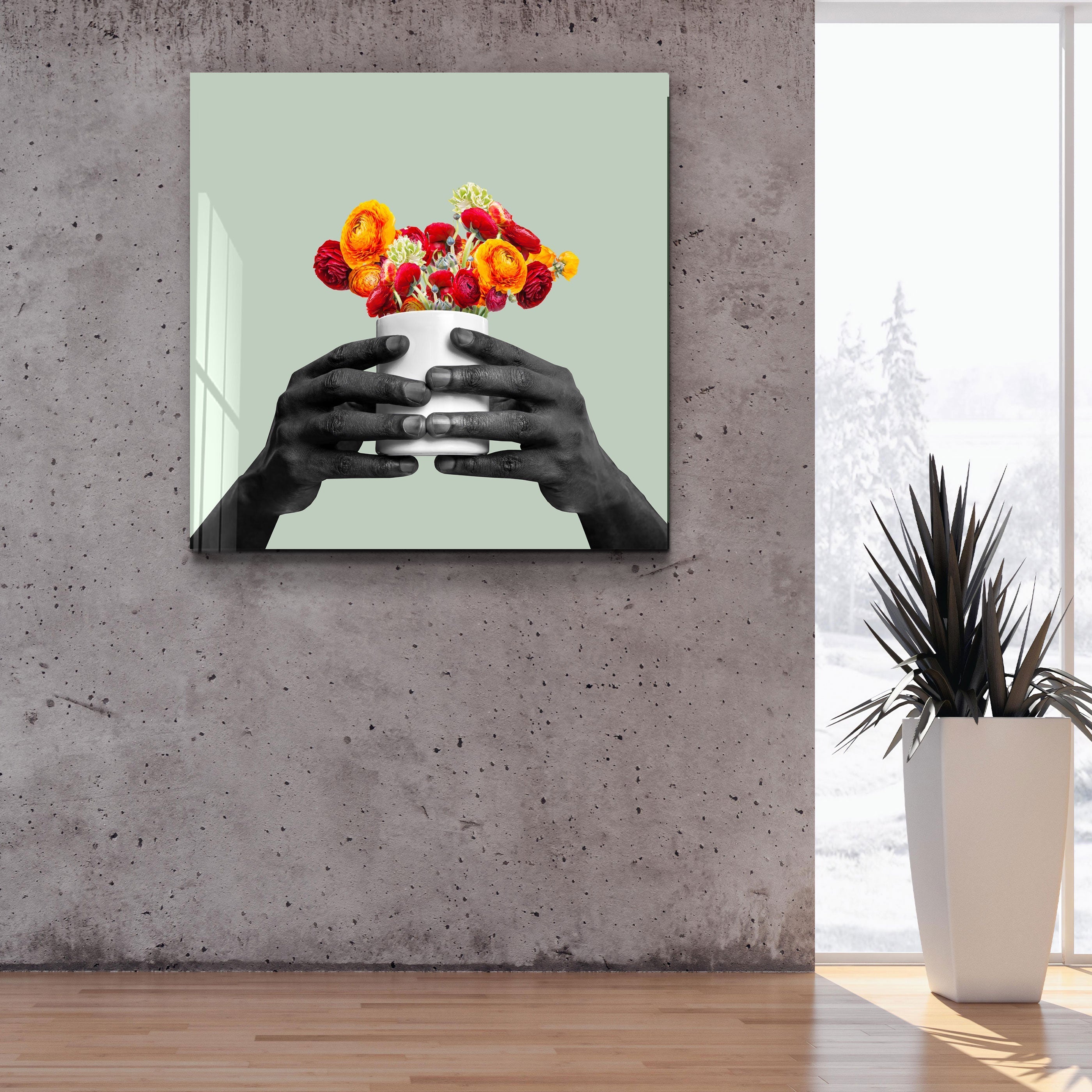 . " Tenir la fleur - Gris ". Art mural en verre de la collection contemporaine