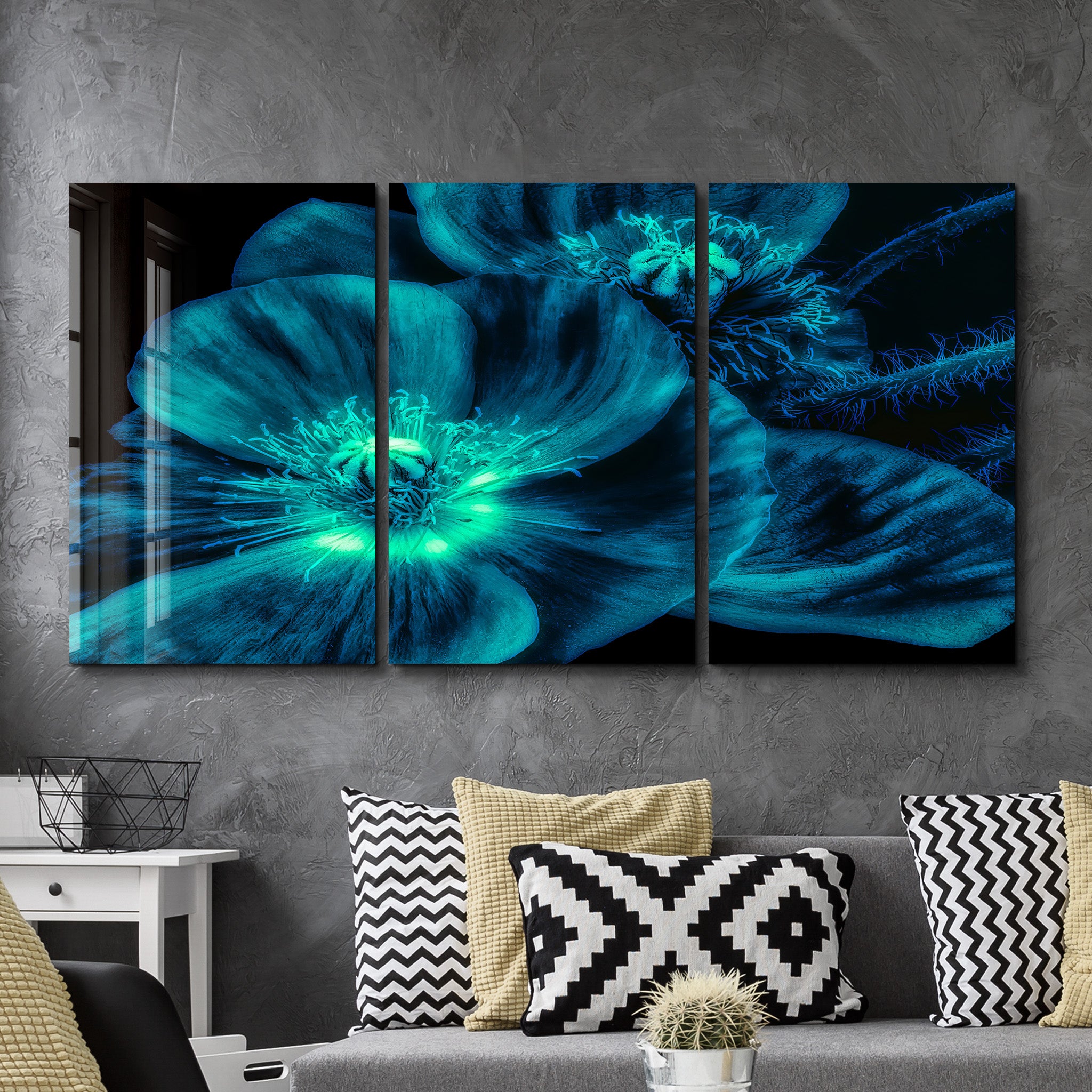 ・"Macro Flower Blue - Trio"・Glass Wall Art