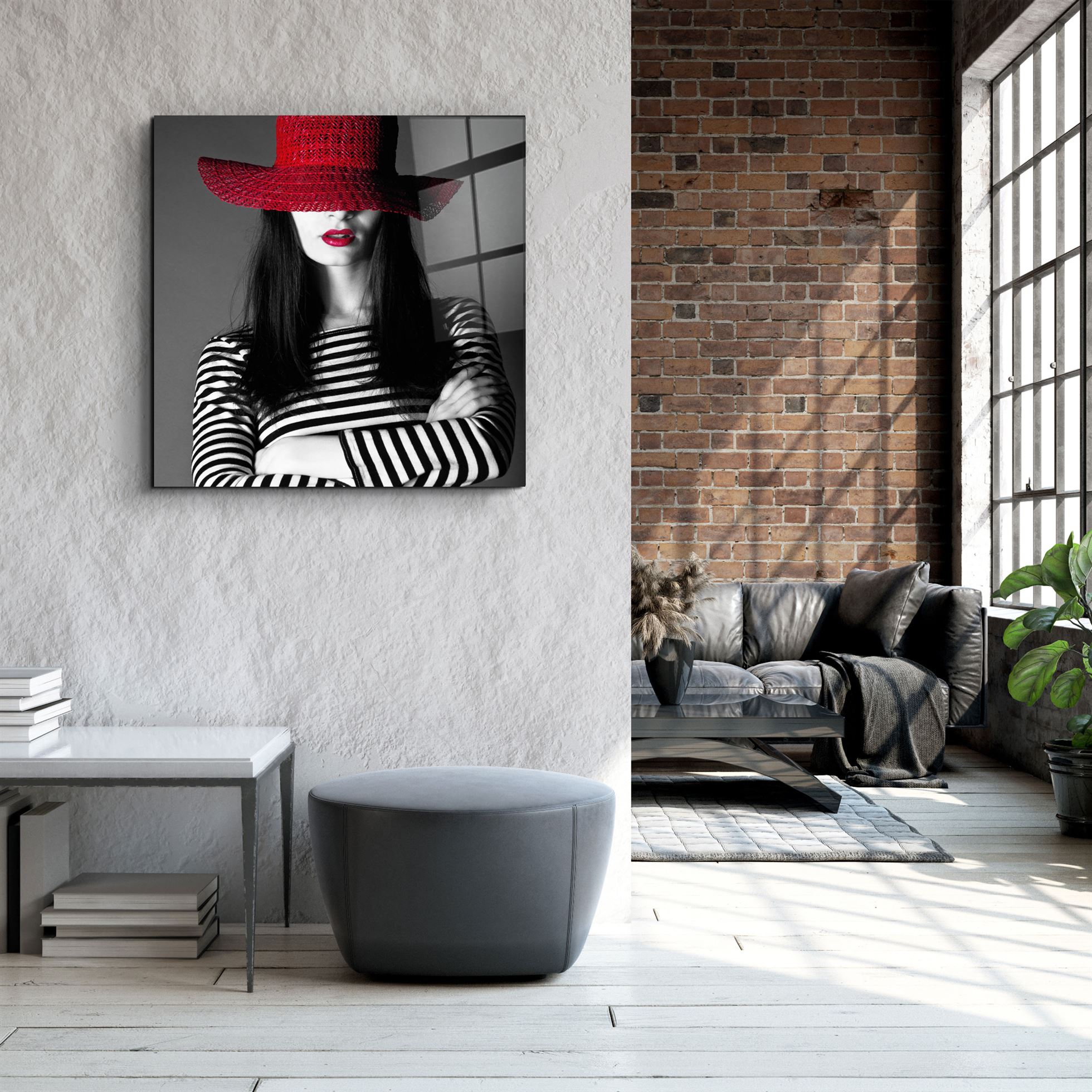 ・"Woman in Red Hat"・Glass Wall Art