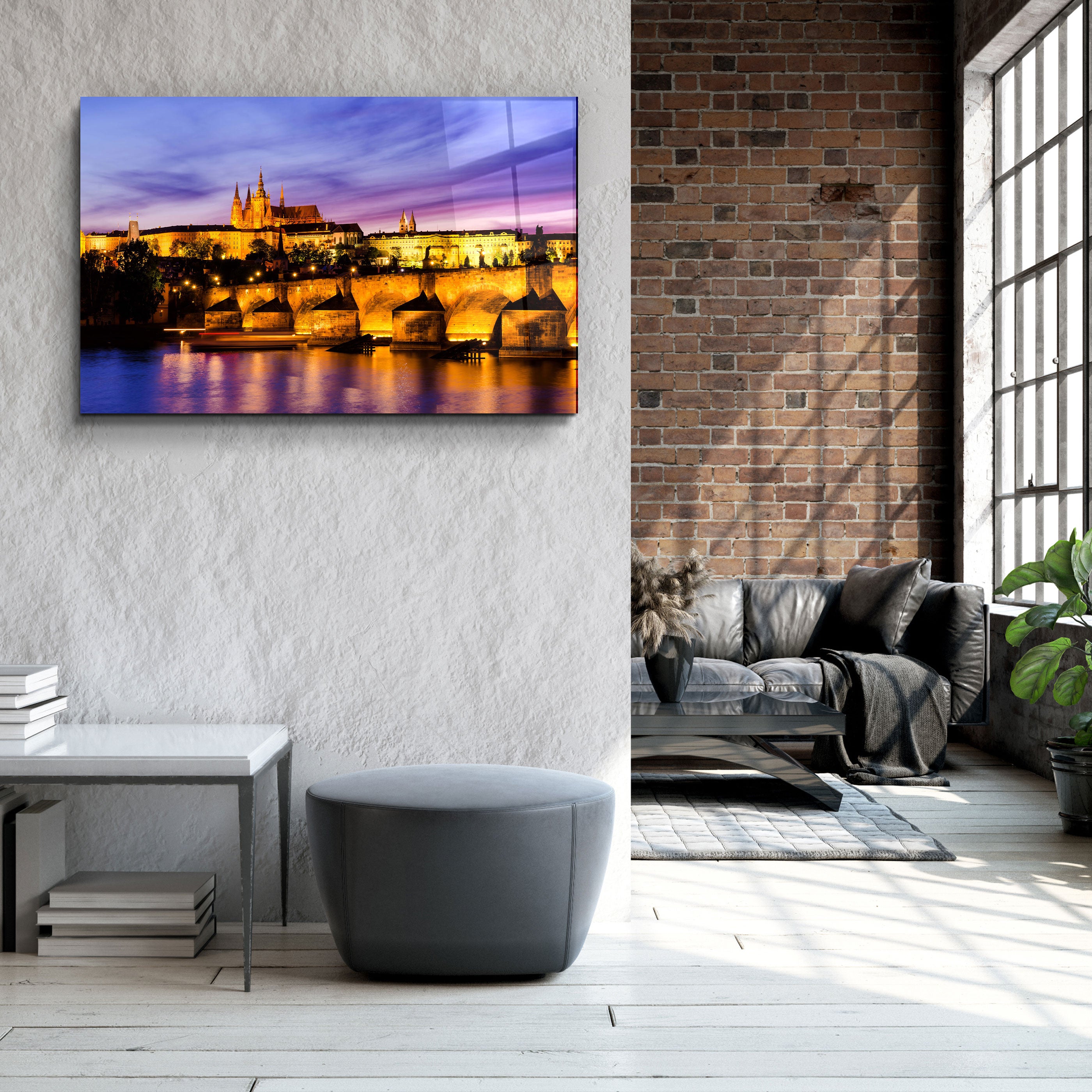 ・"Beautiful Prague Castle during twilight"・Glass Wall Art