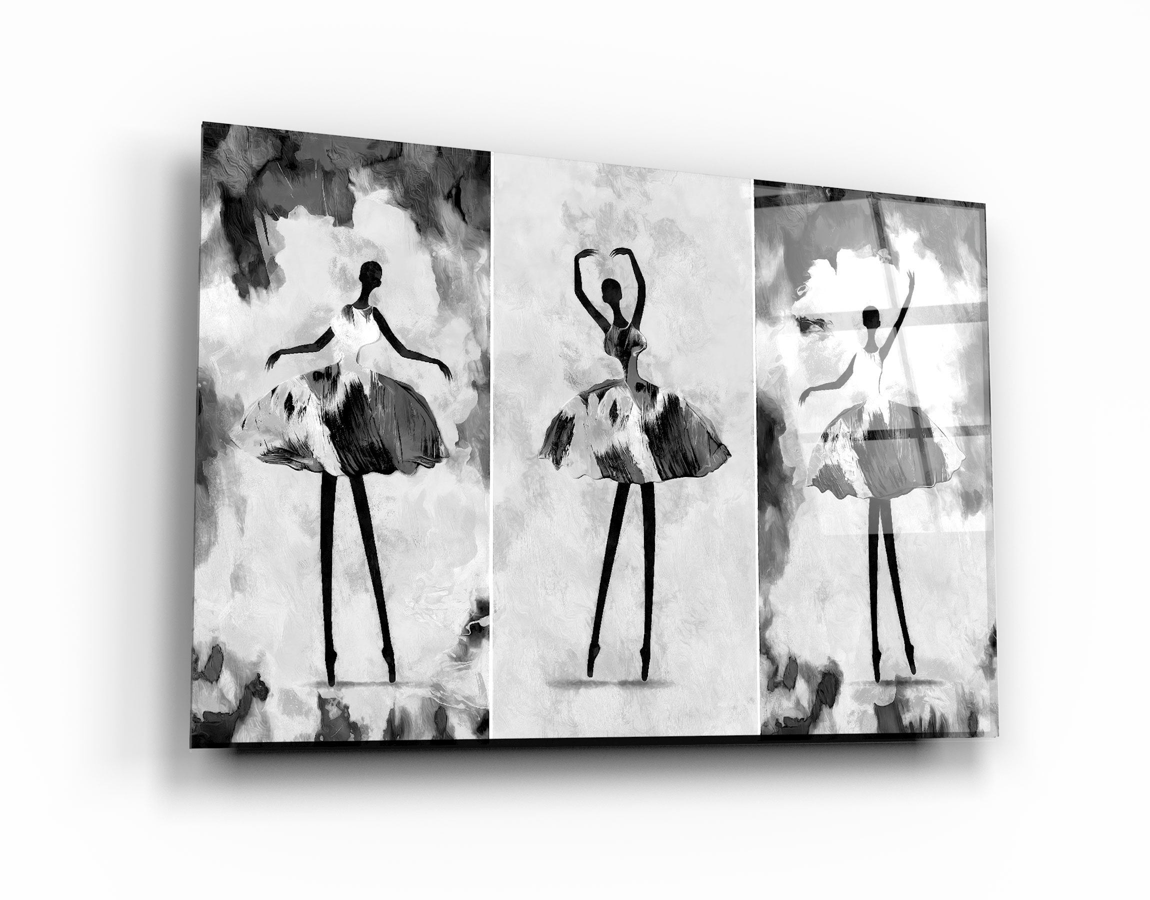 ・"Black and White Ballerina"・Glass Wall Art