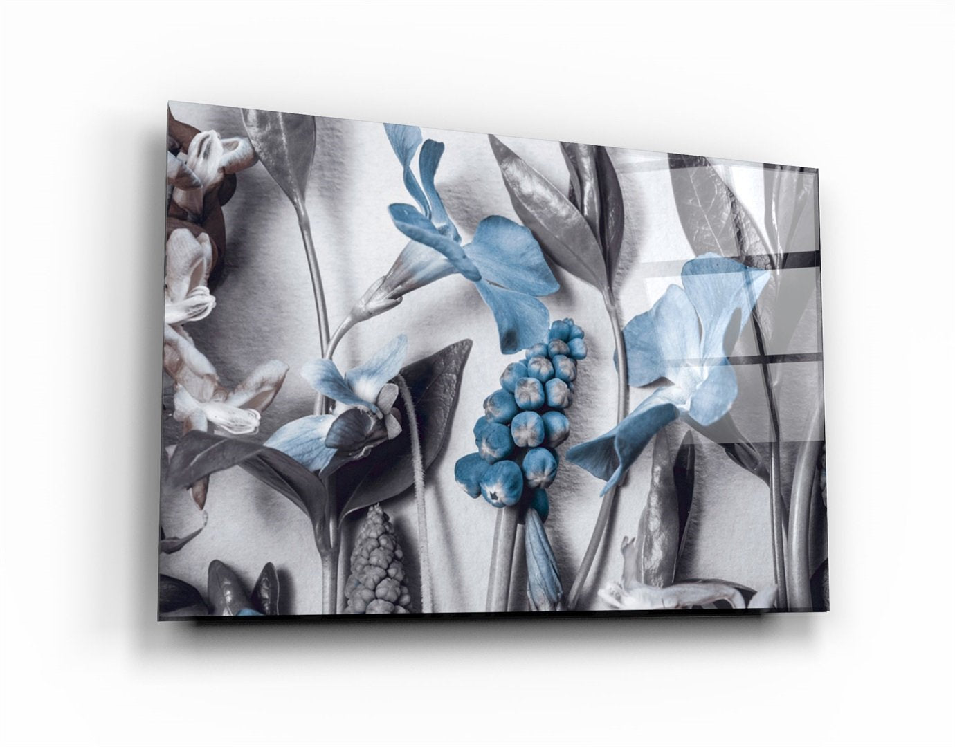 ・"Pastel Blue Flower"・Glass Wall Art