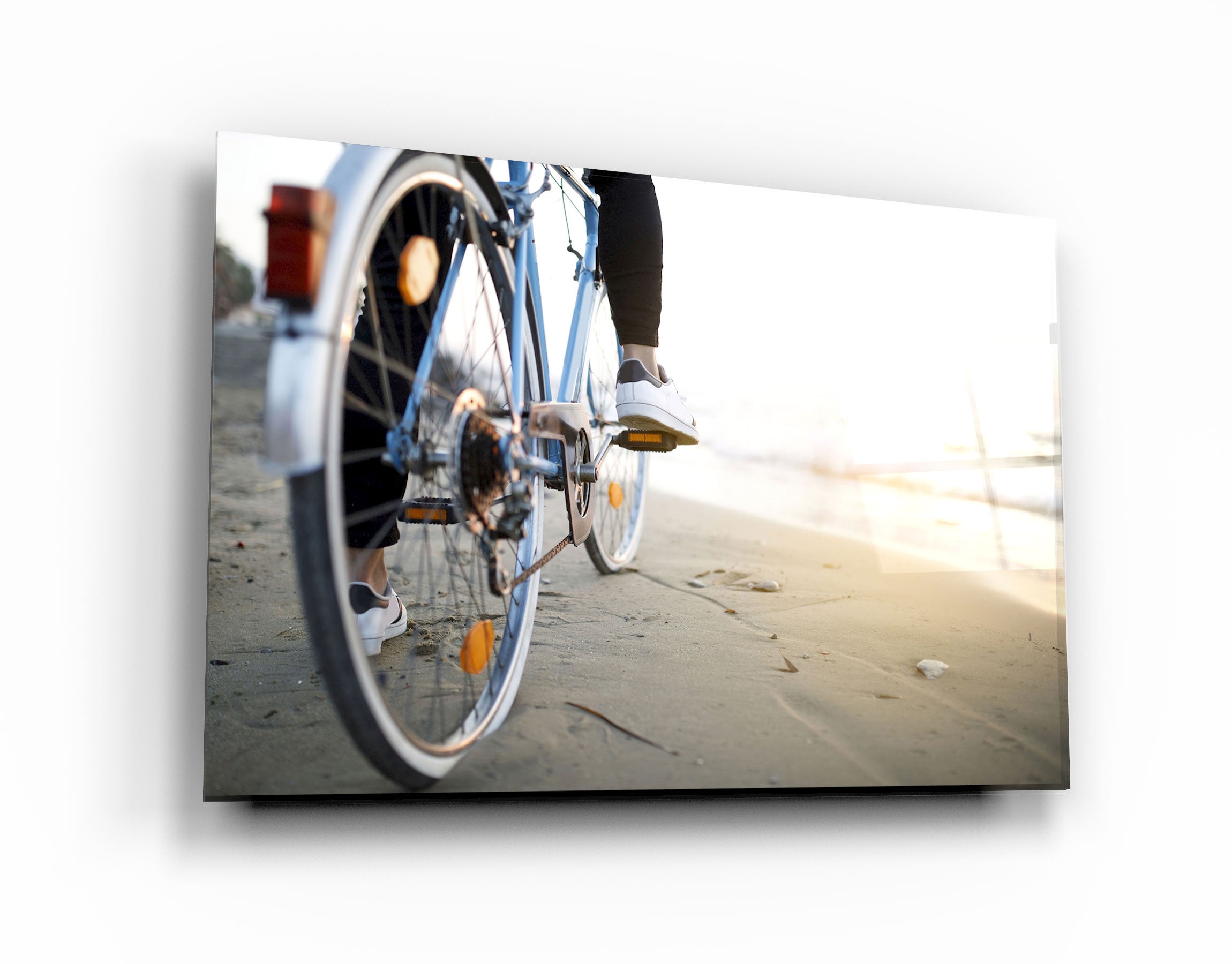 ・„Fahrradfahren am ruhigen Strand“・<tc>Glasbild</tc>