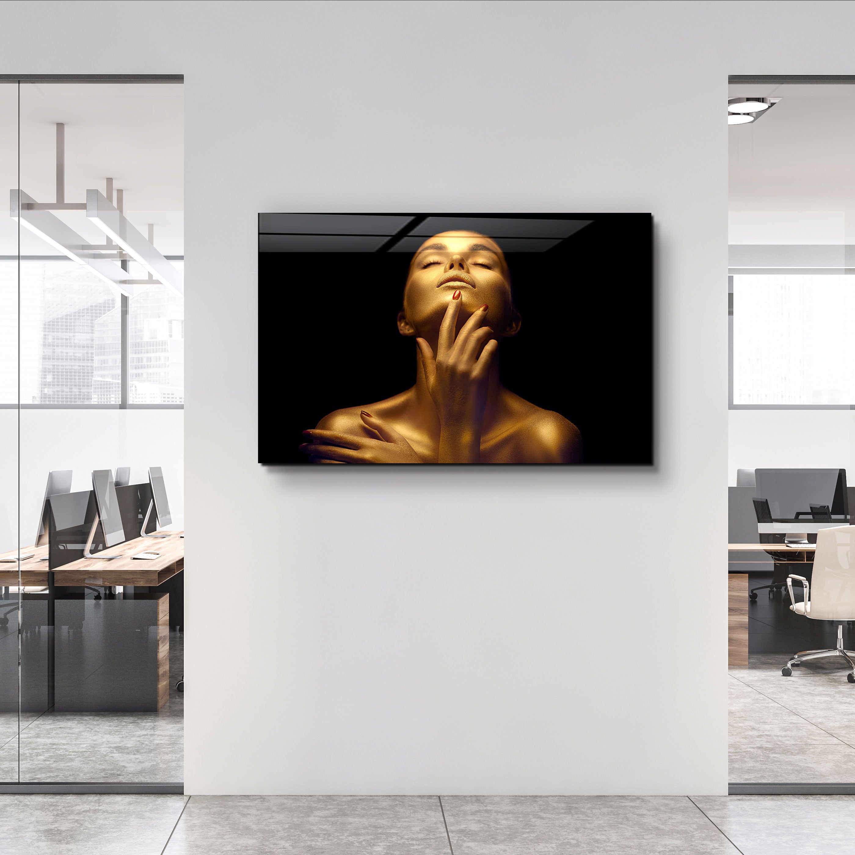 ・"Beauty Woman With Golden Skin"・Glass Wall Art