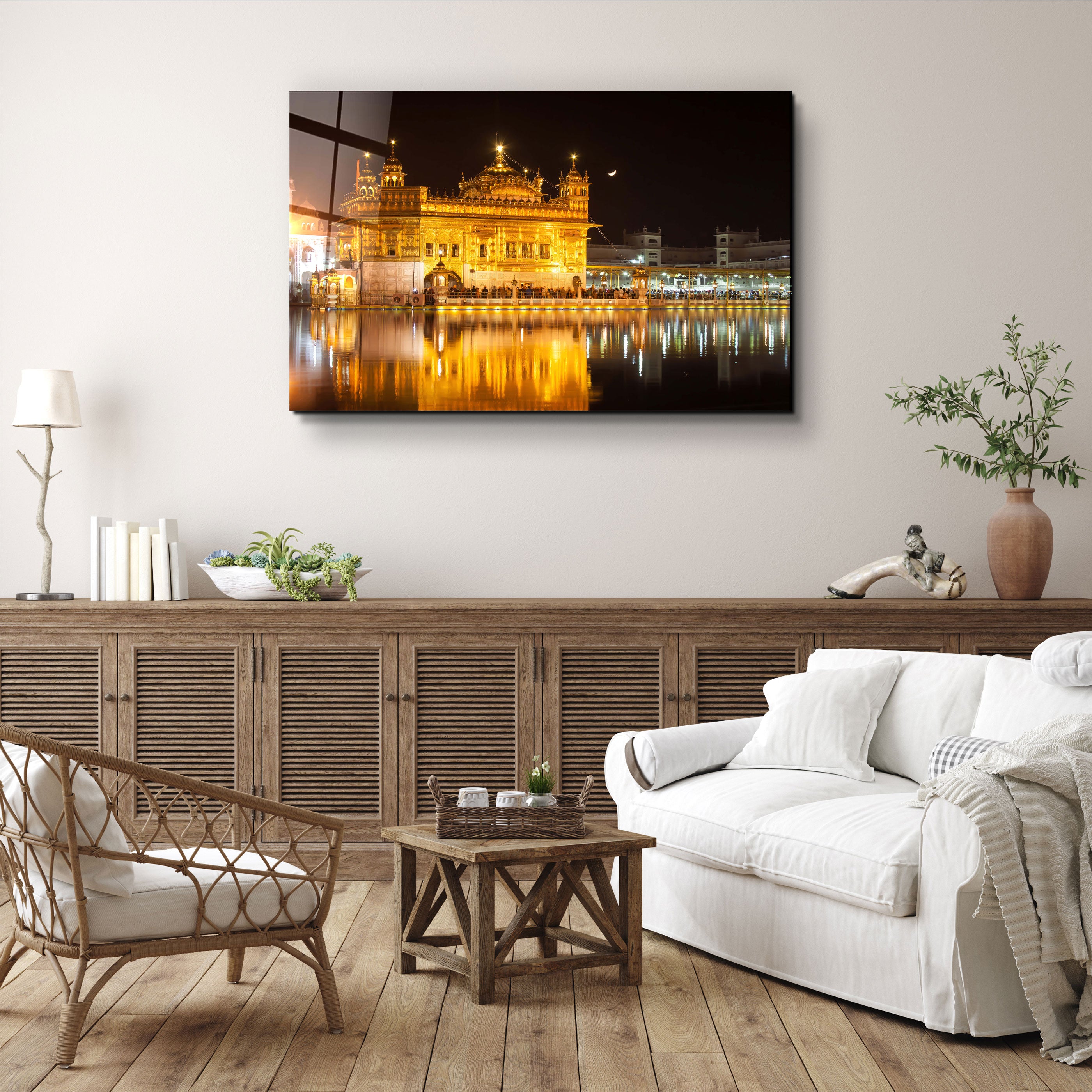 ・"The stunning Sikh Golden Temple in Amritsar, Punjab region in India"・Glass Wall Art